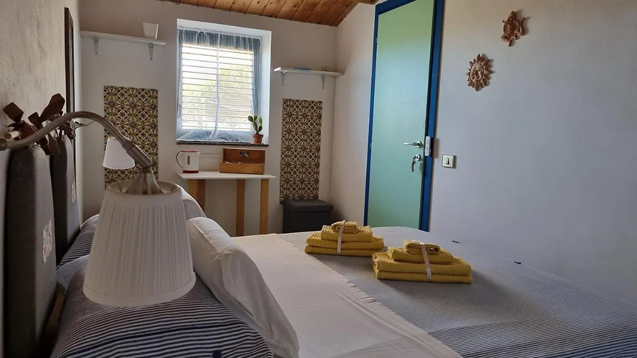 Casa Caracoles Hotel Santa Maria del Focallo Affittacamere