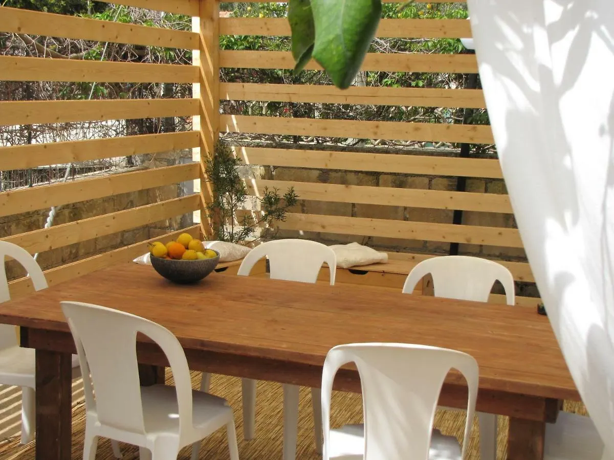 Pensionat Casa Caracoles Hotell Santa Maria Del Focallo Italien